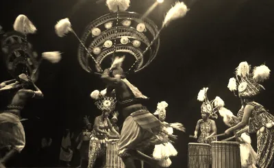 Les Ballets Africains