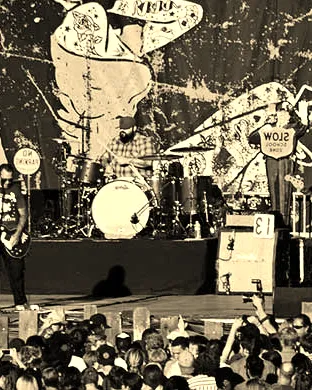 Social Distortion